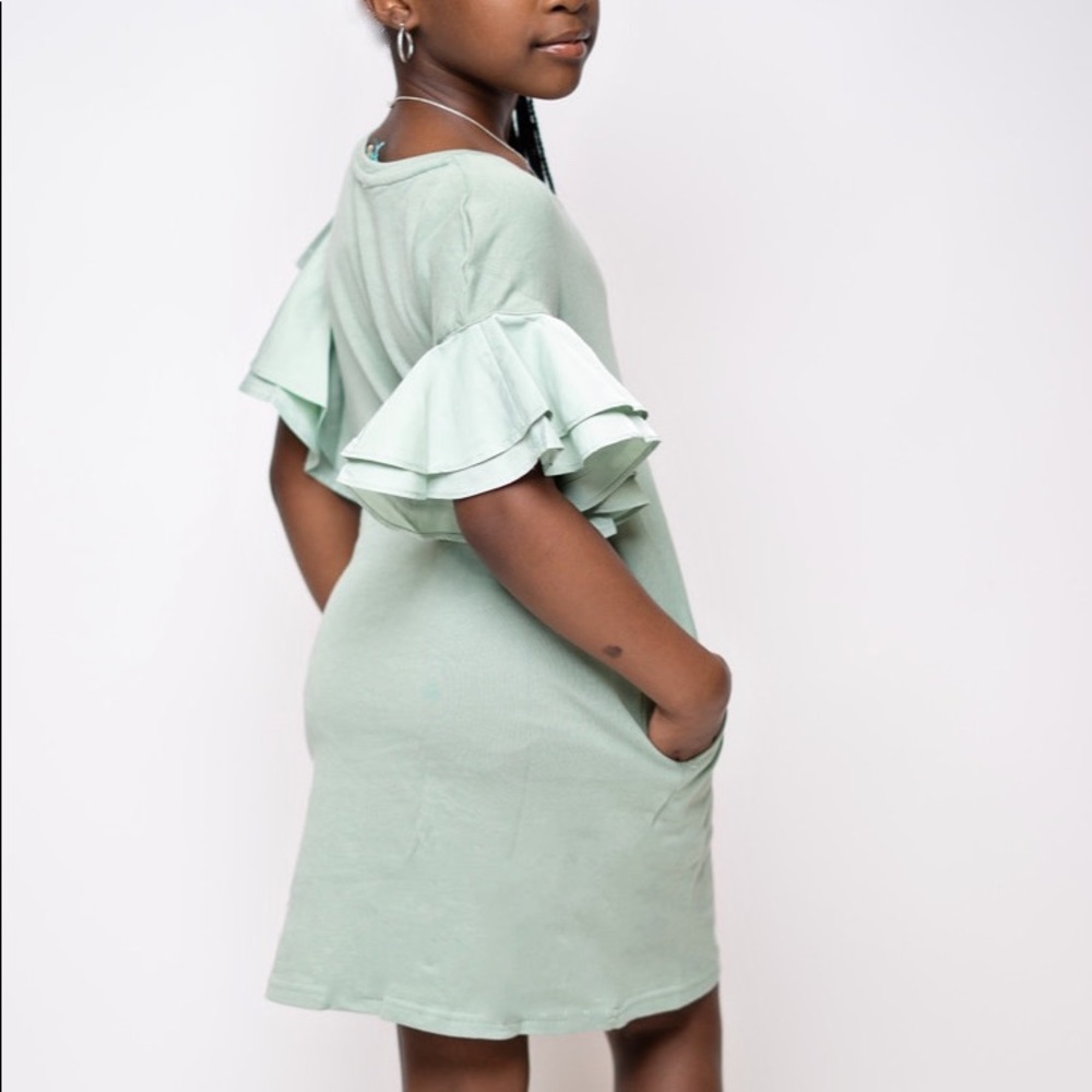 KAMARI RUFFLED SLEEVE DRESS - Picture 2 of 3